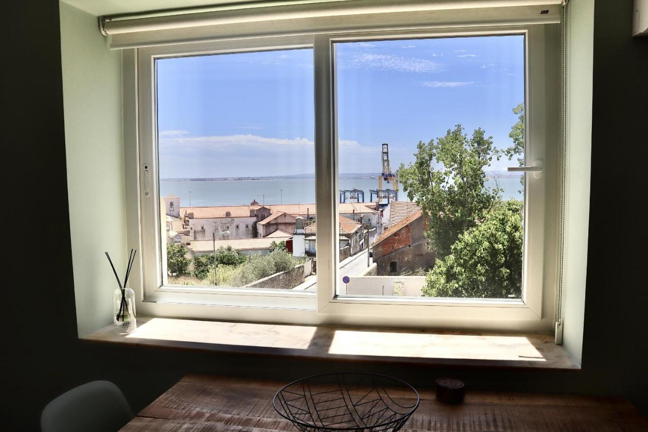 Lisbon, T2 Renewed Duplex With River View, Beato, Lisboa Εξωτερικό φωτογραφία