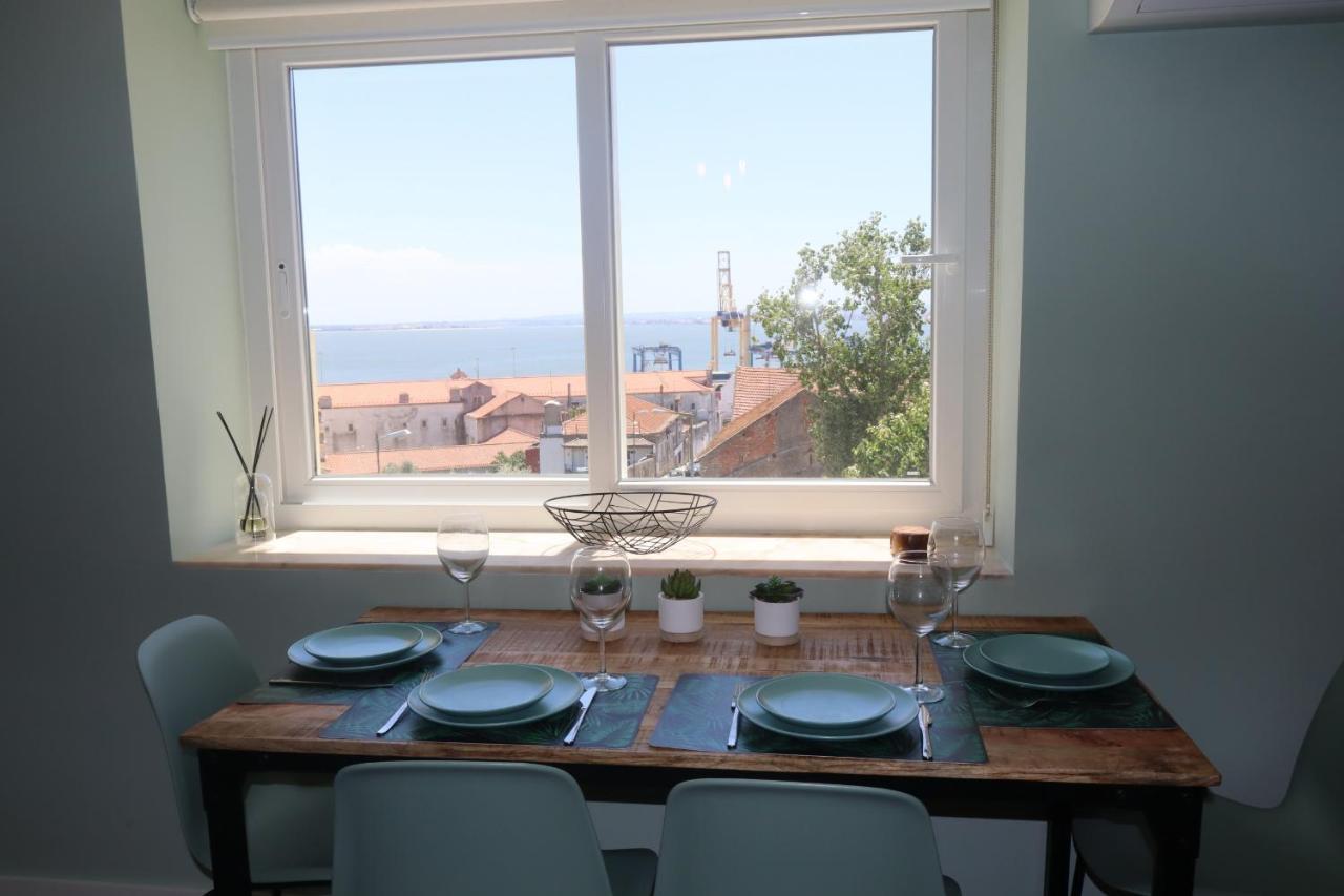 Lisbon, T2 Renewed Duplex With River View, Beato, Lisboa Εξωτερικό φωτογραφία