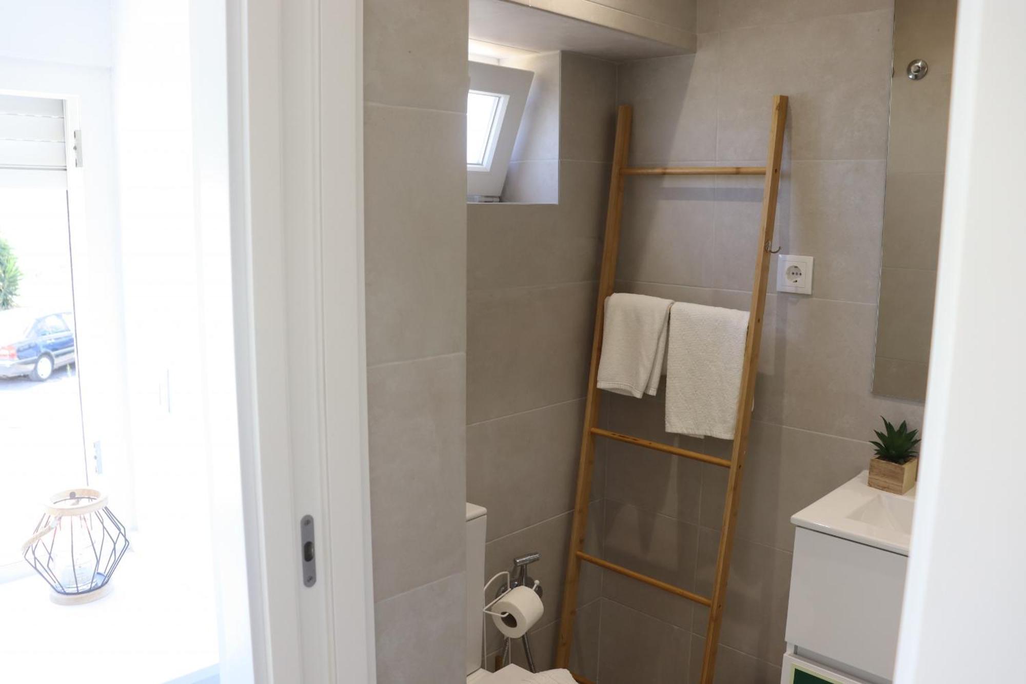 Lisbon, T2 Renewed Duplex With River View, Beato, Lisboa Εξωτερικό φωτογραφία