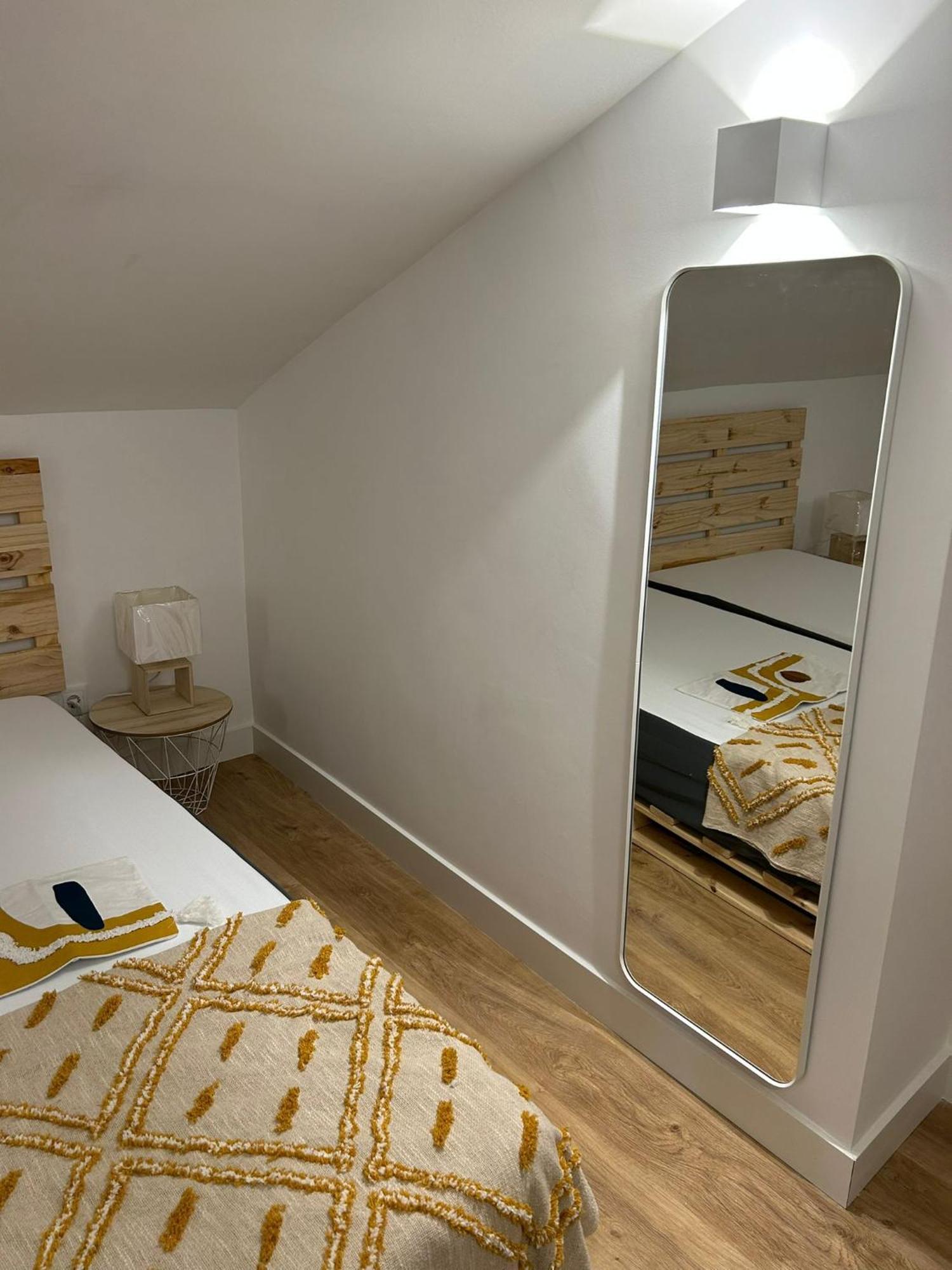 Lisbon, T2 Renewed Duplex With River View, Beato, Lisboa Εξωτερικό φωτογραφία