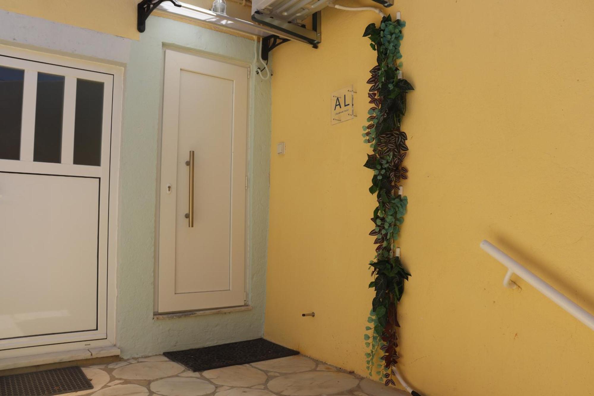 Lisbon, T2 Renewed Duplex With River View, Beato, Lisboa Εξωτερικό φωτογραφία